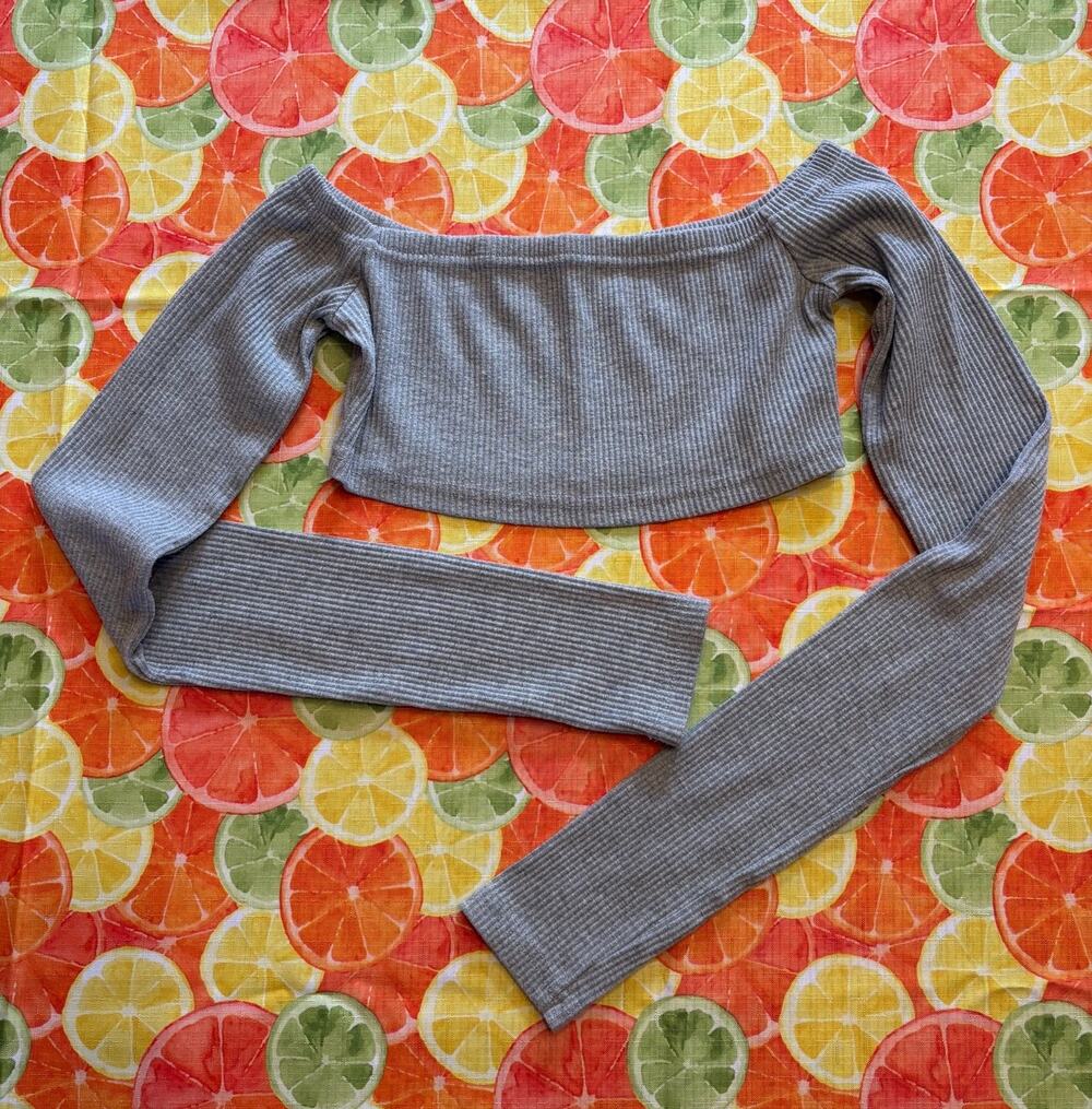 SHEIN Crop Top Size Small